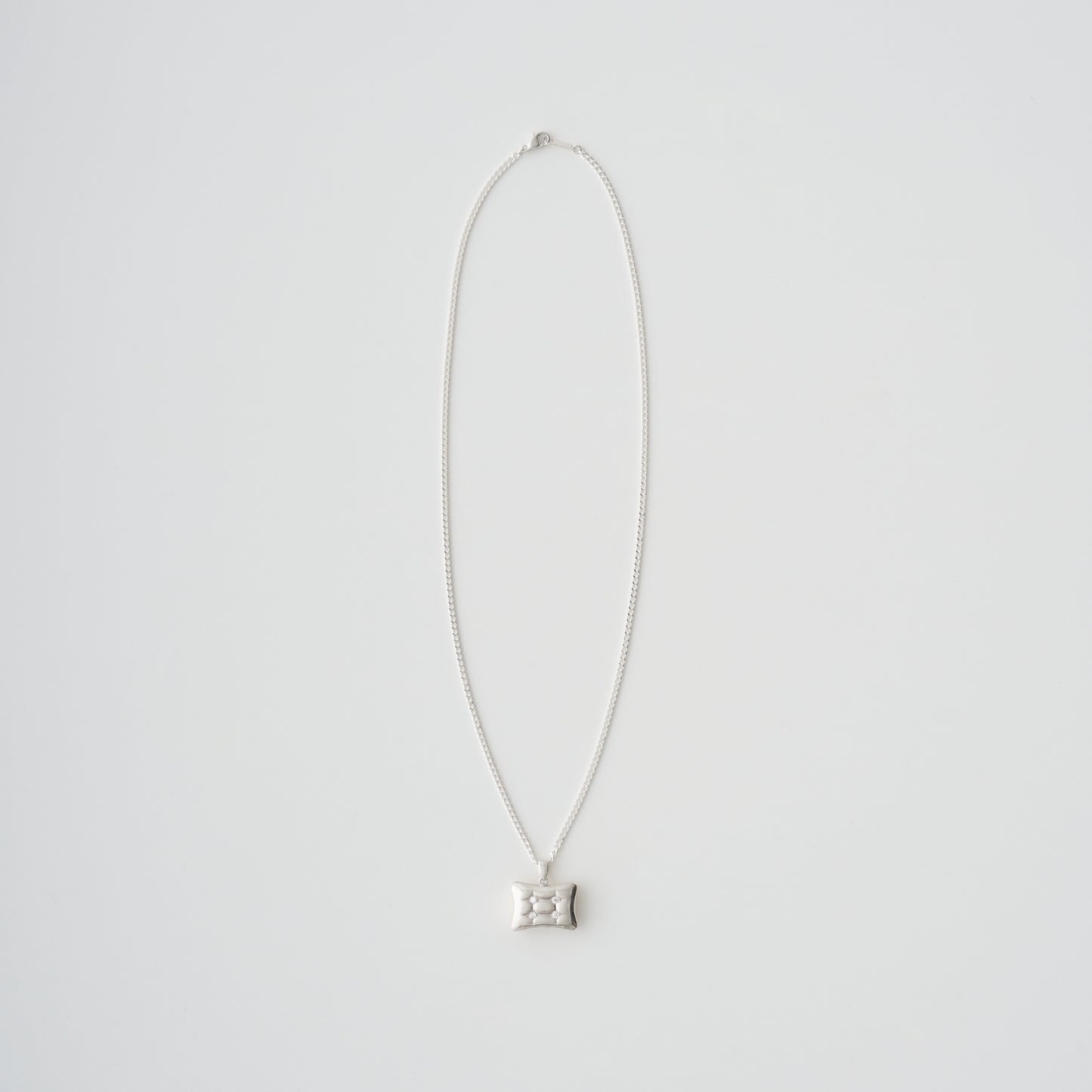 CUSHION NECKLACE W/STONE