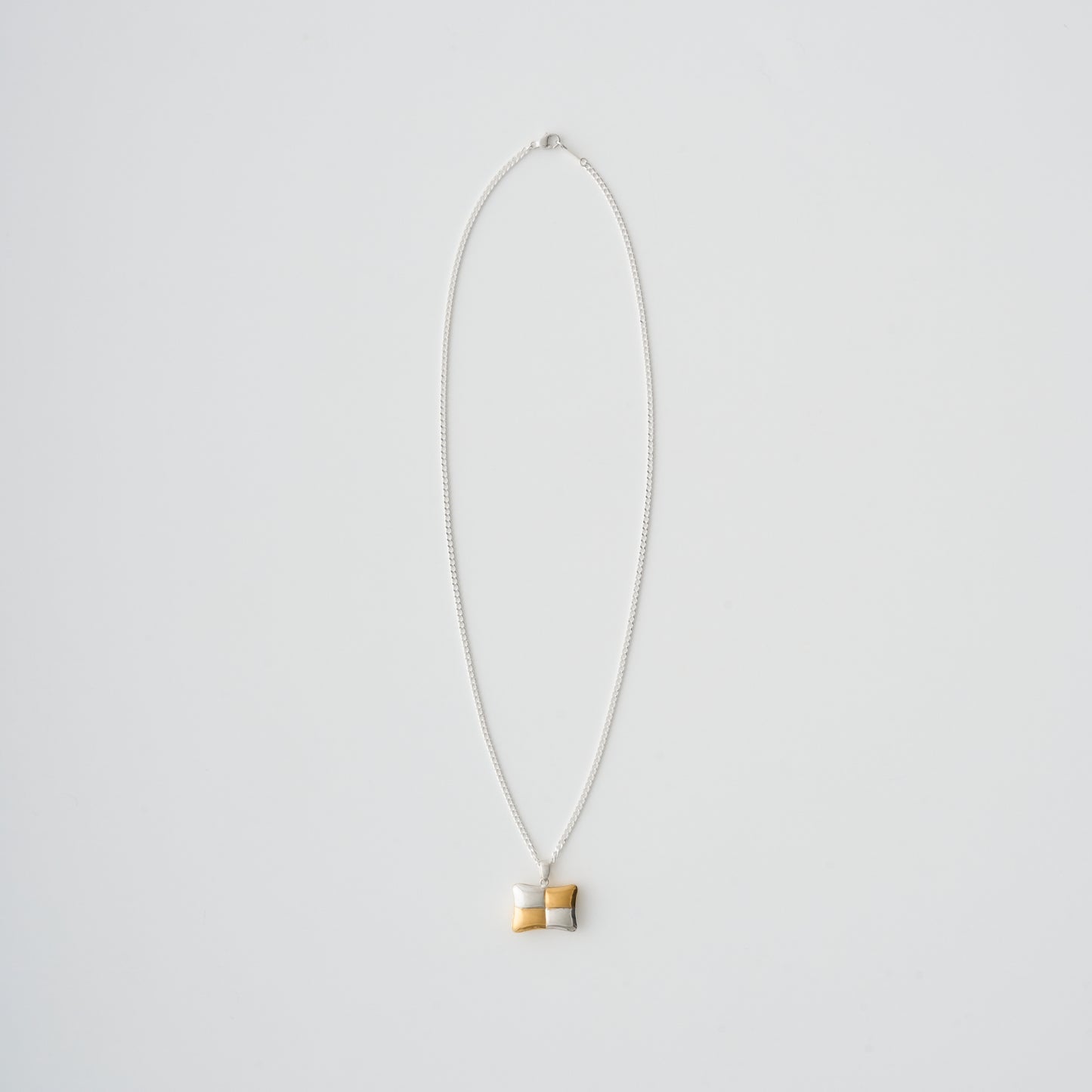 CUSHION NECKLACE