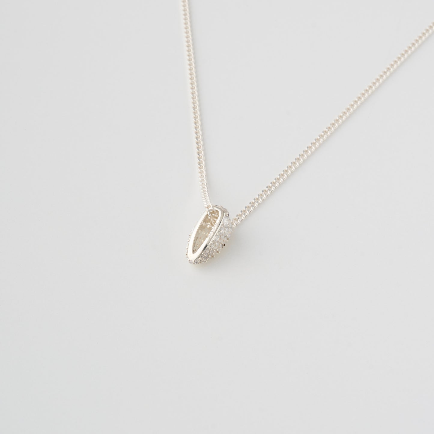BAIL NECKLACE